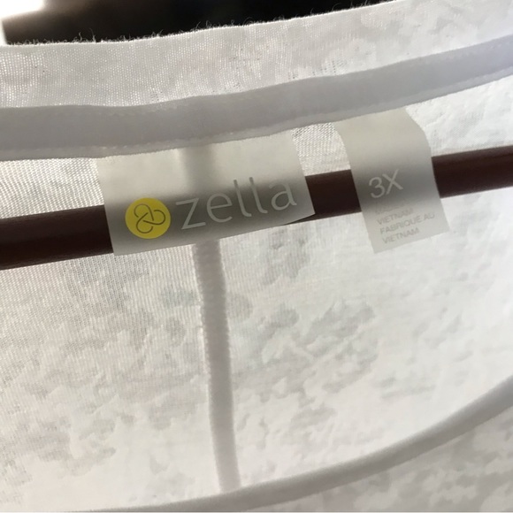 Zella | 3X White Sheer Short Sleeve Blouse - Picture 4 of 10